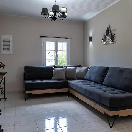 An Excellent Country House In Kefalonia Country house Lakithra
